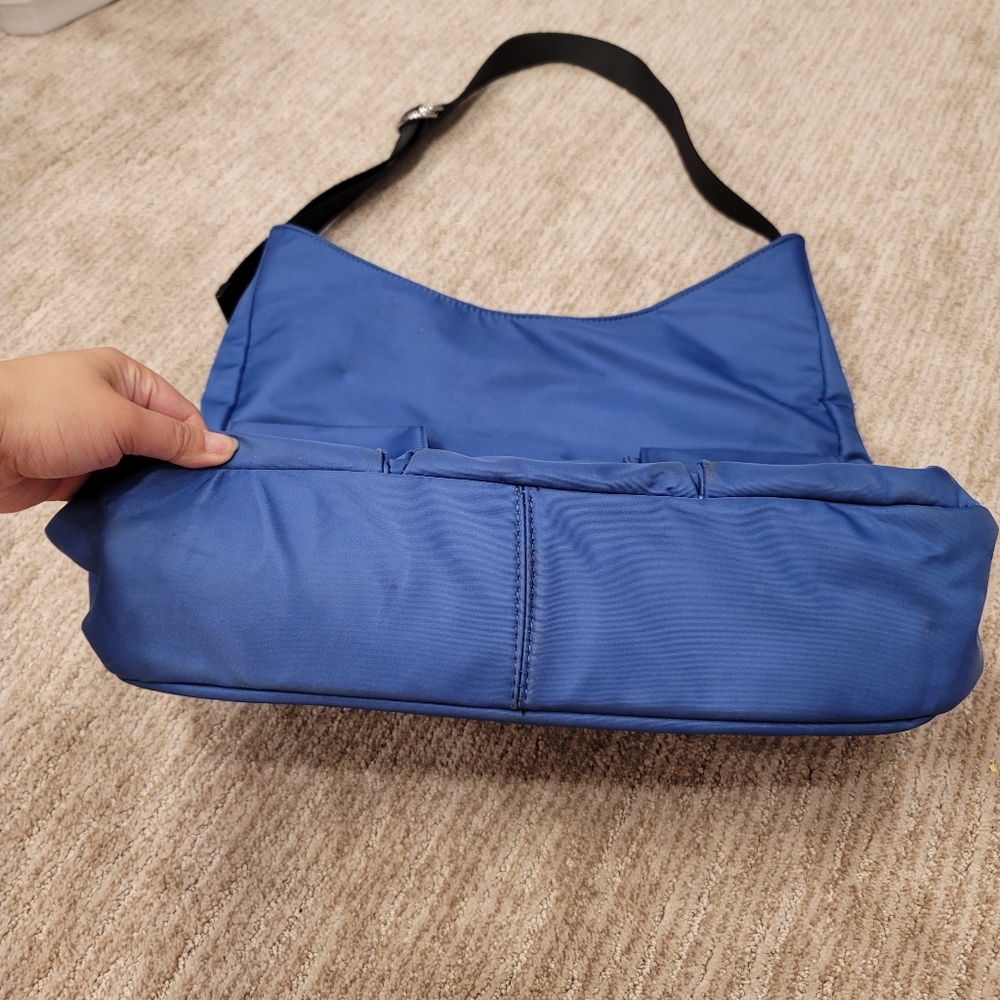 CoLab Large Weekender Bag - Picture 2 of 10